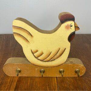 Vintage Wooden Cottage core Country Chicken Hen 4 Key Holder Wall Mount